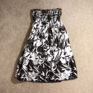 Abercrombie and Fitch Smocked Pattern Sun Dress